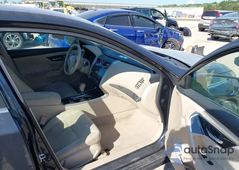 2014 Nissan Altima 2.5 S from USA, damaged, VIN 1N4AL3AP0EC140151